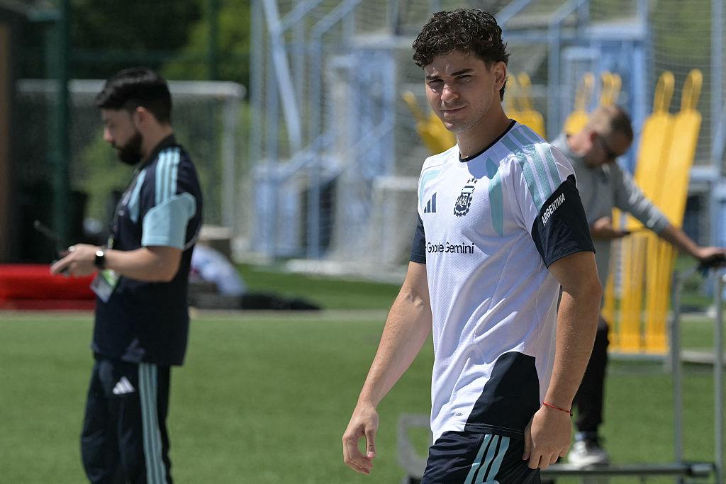 Julián Álvarez Ingin Tinggalkan Atlético Madrid
