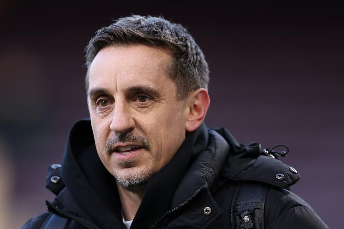 Gary Neville Sebut FIFA ‘Diktator’ Setelah Kontroversi Offside di Piala Dunia