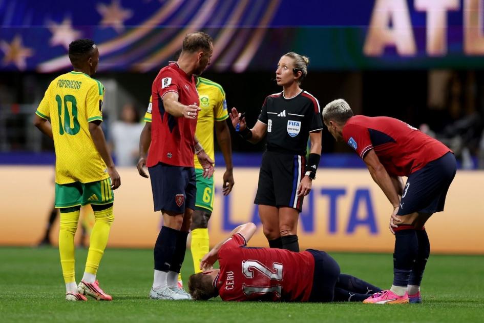 Vladislav Radimov Menentang Wasit Wanita di Piala Dunia 2026